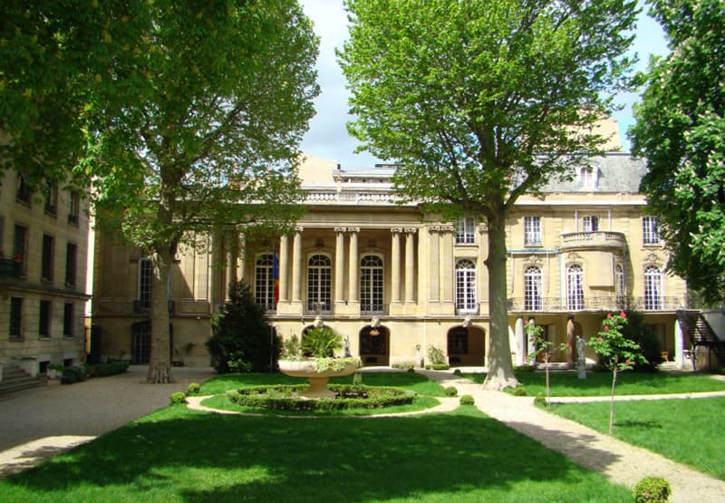 Romanian Embassy in Paris — venue for French Tech Romanian Touch